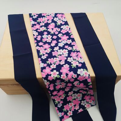 MUSUBI WAGARA Wendegürtel aus japanischer Baumwolle mit blauem Sakura-Muster – hergestellt in Frankreich