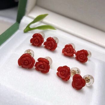 Clous d'oreilles intemporels en forme de fleur de corail rouge, or 18 carats 2