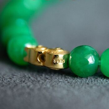 Bracelet de perles de jade vert vif avec porte-bonheur-qualité AAAA 6