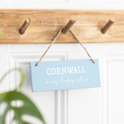 Hängendes Schild „Cornwall is My Happy Place“.