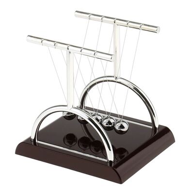 Newtons Cradle - Office Decoration