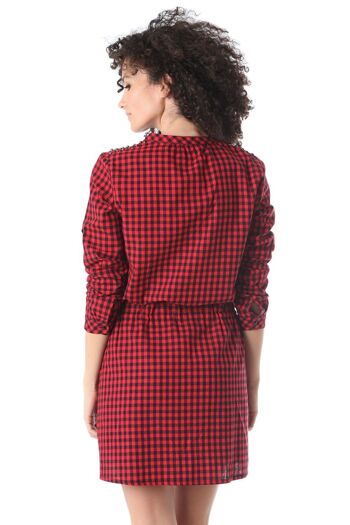 Robe chemise rouge en tissu imprimé à carreaux 2