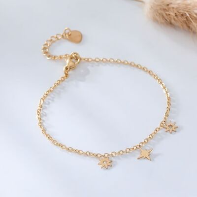 Golden chain bracelet with 3 stars
