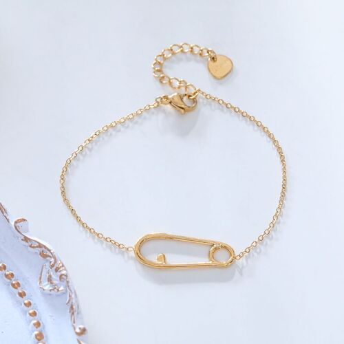 Bracelet chaîne dorée épingle