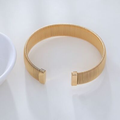 Adjustable woven gold bangle bracelet