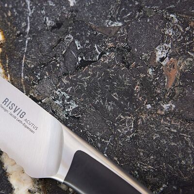 Couteau à pain Acutus 18 cm