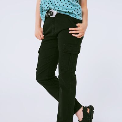 Relaxed cargo pants in black