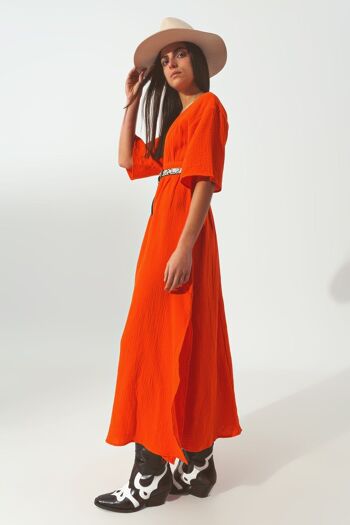 Robe longue texturée à col en V en orange 4