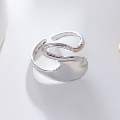 Thick wave silver ring