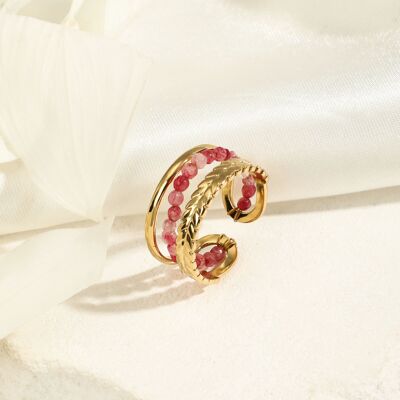 Gold ring with pink stones