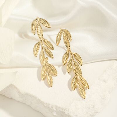 Leaf dangling earrings