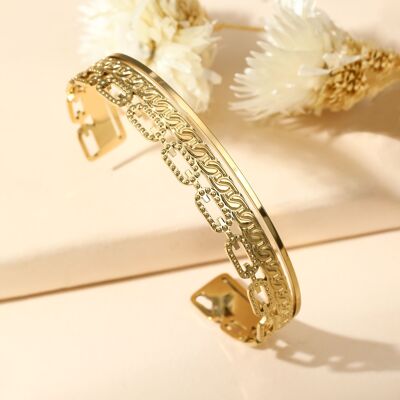 Gold bangle bracelet with braided mesh and smooth line