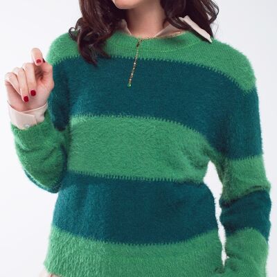 Grüner Pullover mit Streifen und Rundhalsausschnitt