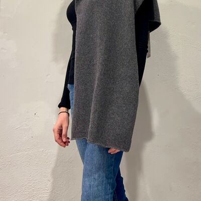 Women's shaved regenerated cashmere scarf