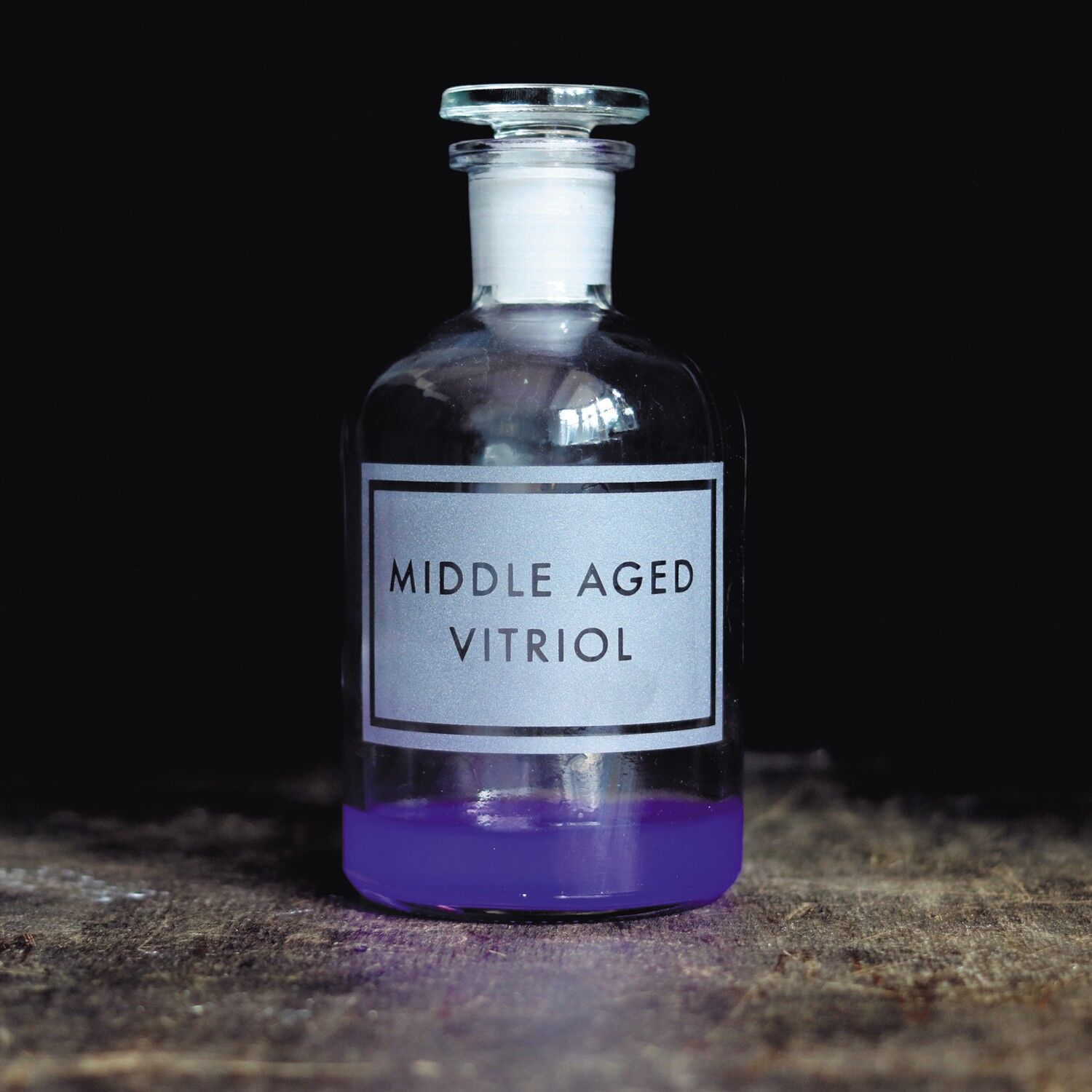 Biglietto di auguri vuoto al vetriolo di mezza età