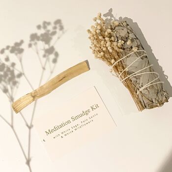 Kit de tache de méditation - Tache de sauge blanche avec Palo Santo et fleurs sauvages blanches 2