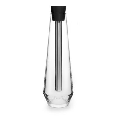 Carafe with cooling rod