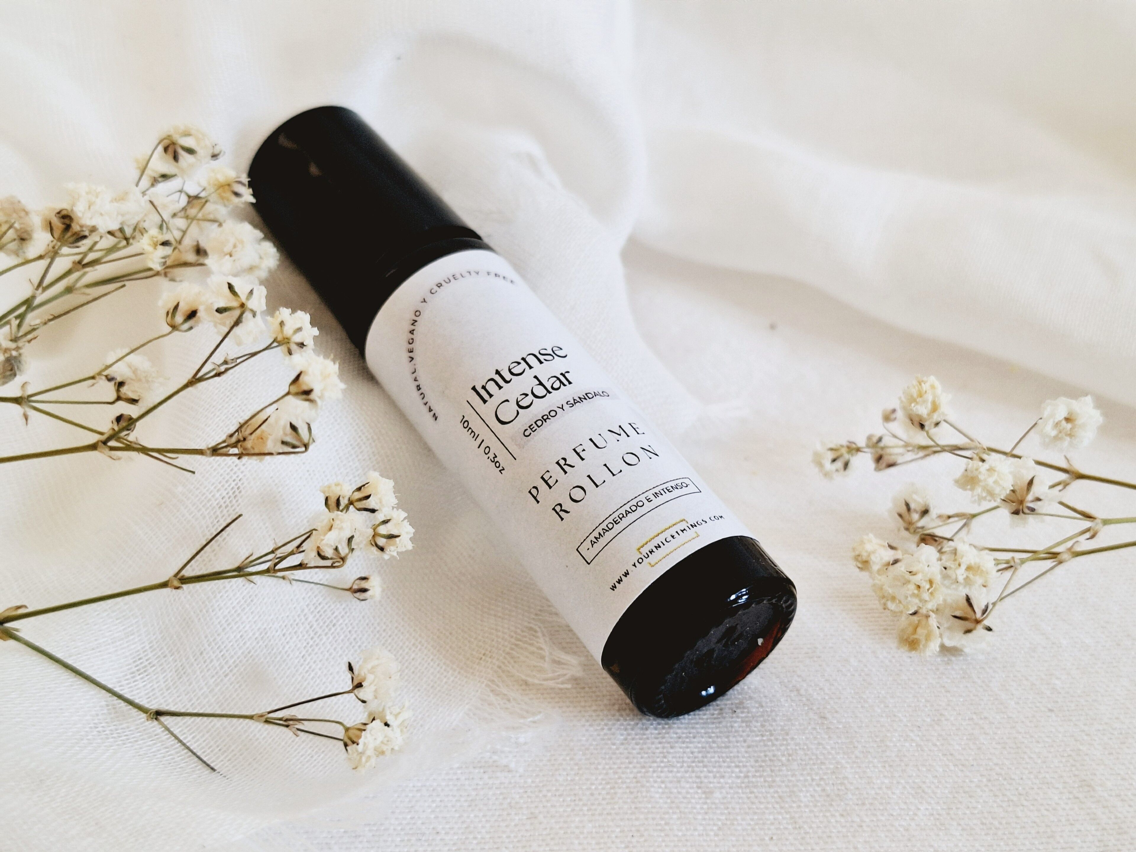 Parfum roll-on Intense Cèdre (cèdre et bois de santal) 10ml