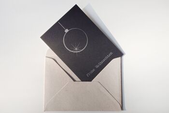 Carte de Noël "Boule de Noël" - design simple en impression couleur argent sur papier noir et blanc 3