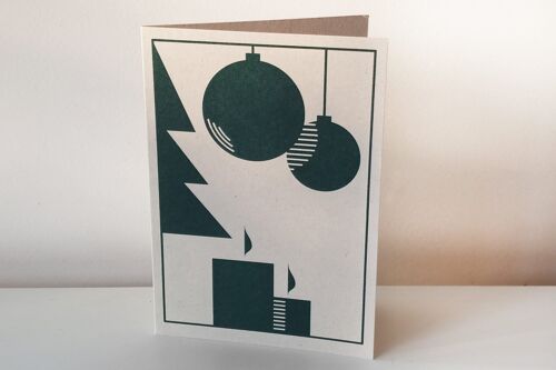 Klappkarte "Kerzen Kugeln Tannenbaum" - Weihnachtsstimmung in dunkelgrün gedruckt auf Zuckerrohrpapier inkl. Umschlag