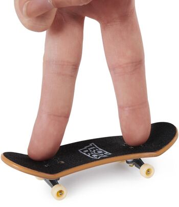 1 Finger Skate Tech Deck - Modèle choisi aléatoirement 4