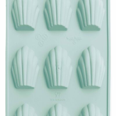 Silicone mold 9 madeleines