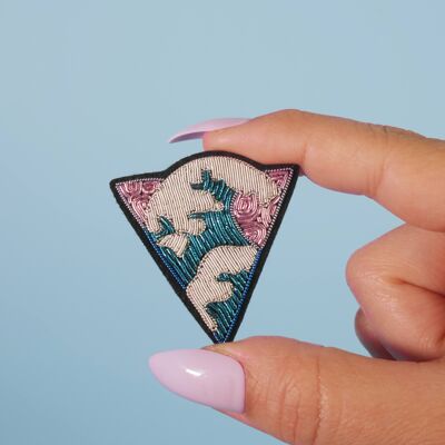 Handmade Wave brooch with cannetille embroidery - Ocean Collection