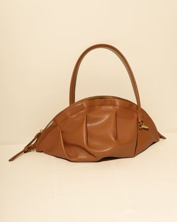 Sac Gyoza en cuir de vachette caramel 1