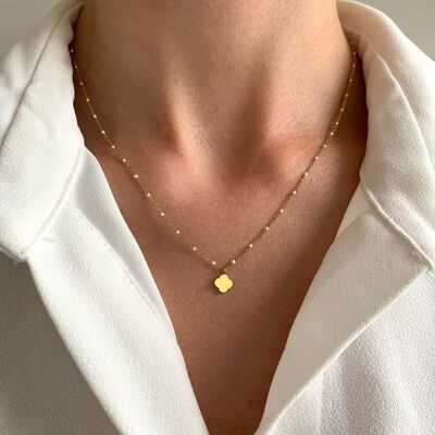 Collier acier inoxydable pendentif trèfle chaine à boule