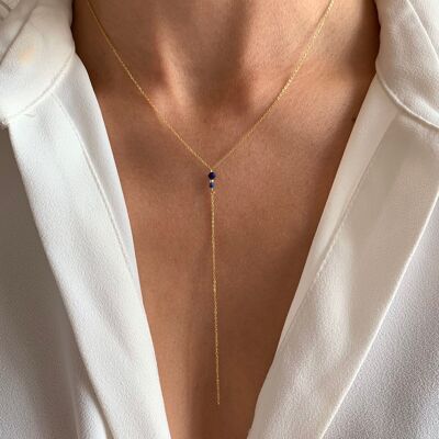 Women's long stainless steel necklace with dark blue lapis lazuli beads