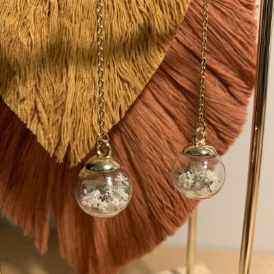 Gypsophila gold dangling earrings