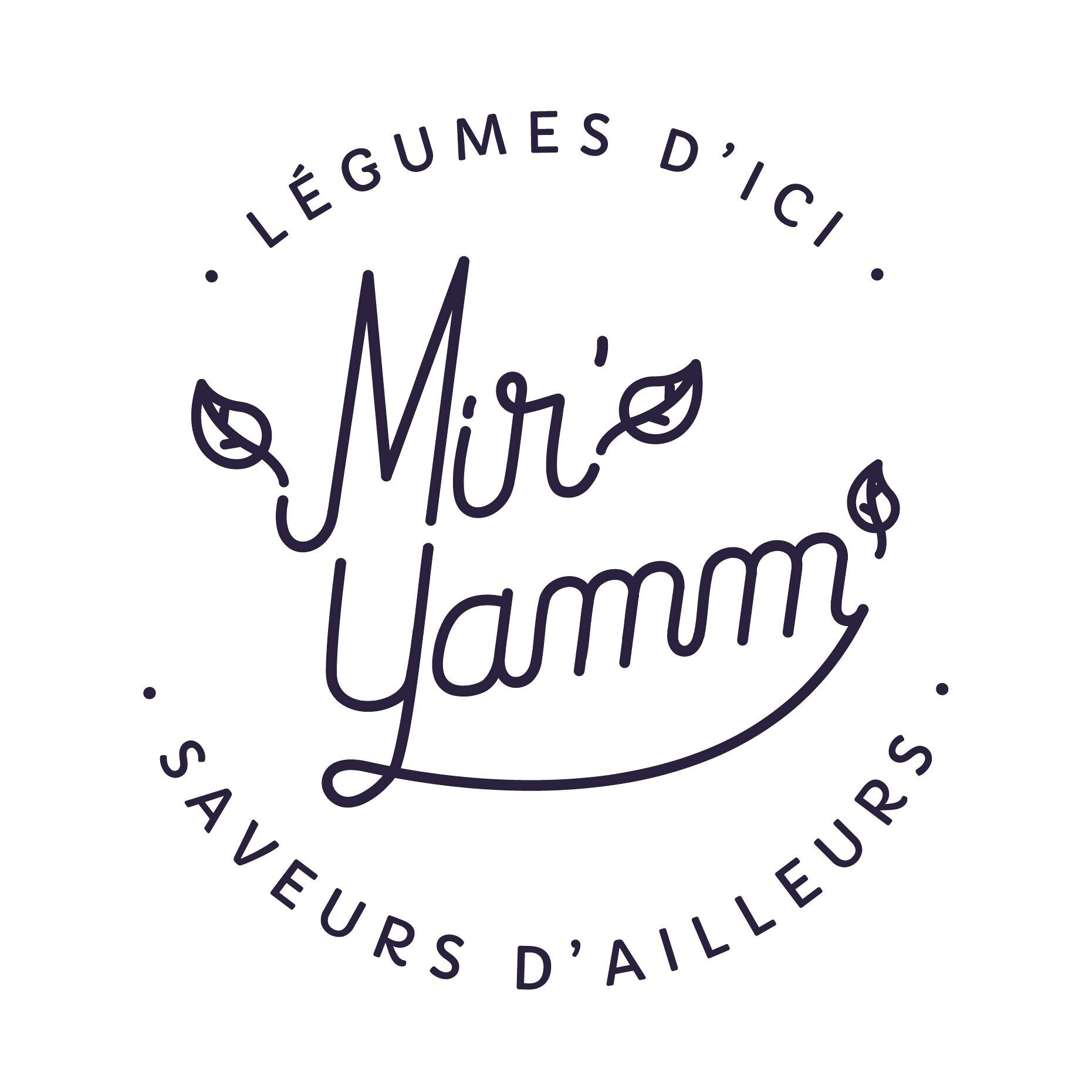 Zuppa di anacardi, carote e zucca biologica