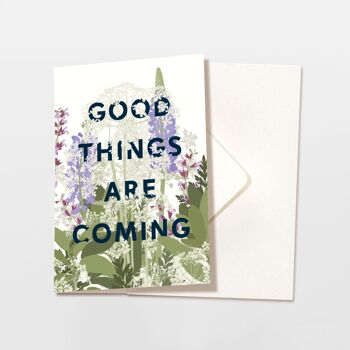 Carte pliante avec enveloppe 'les bonnes choses arrivent' avec des fleurs violettes, certifiée FSC 1