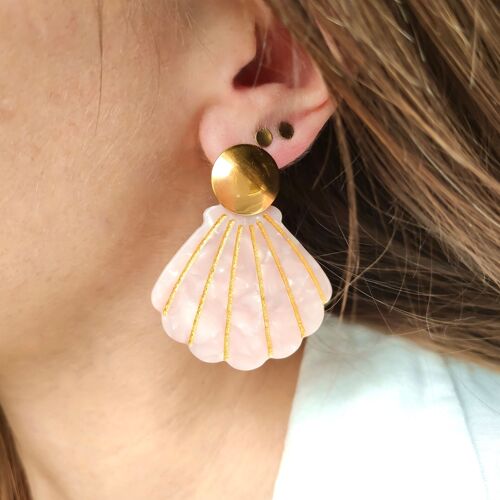 Boucles d'oreilles ARIELLE - Rose // Boucles pendentif coquillage en acétate au style rétro vintage
