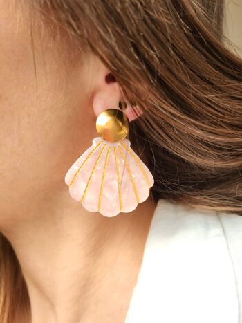 Boucles d'oreilles ARIELLE - Rose // Boucles pendentif coquillage en acétate au style rétro vintage 3