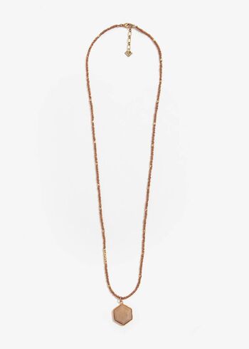 COLLIER LONG AVEC CHARME EN PIERRE ORGANIQUE 1