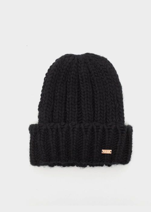 EMY BLACK CABLE KNIT HAT