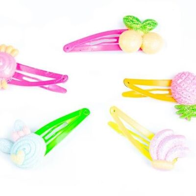 Set of 5 children's hair clips with fruit decorations