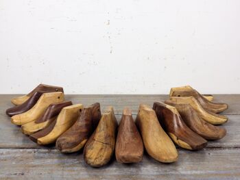 Forme de chaussure en bois vintage - Petit 1