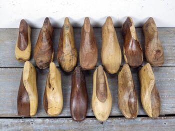 Forme de chaussure en bois vintage - Petit 11