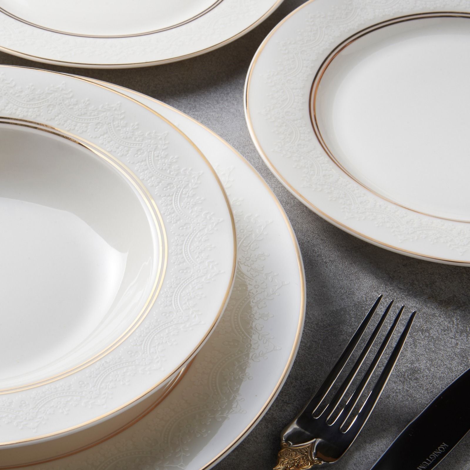 KONIGTUM Set di Stoviglie di Lusso in New Bone China da 24 Pezzi Bianco e Oro per 6 Persone | Piatti Piani, Piatti Fondi, Piatti Da Dessert, Piattini | Set di stoviglie per la cena | KOR-PG