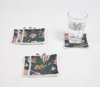 Sous-verres en coton floral de minuit imprimés en bloc avec bordures en dentelle (lot de 6) 1