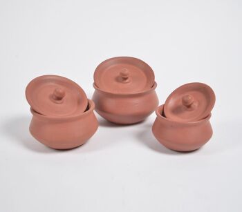 Pots chauds en poterie en terre cuite avec couvercles (Ensemble de 3) 1