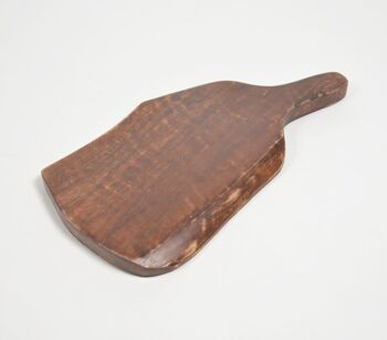 Planche à découper en bois de manguier coupée à la main 1