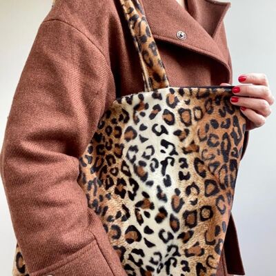 Borsa tote in pelliccia sintetica leopardata