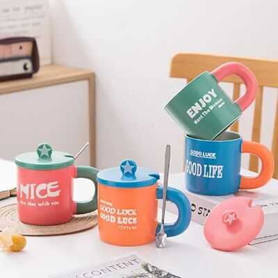 "STAR" ceramic mug with decorated lid and spoon in 4 color combinations with optimistic messages. LM-220