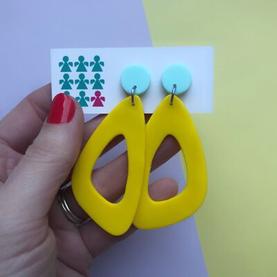 Pendientes triangulares gigantes amarillo limón y menta