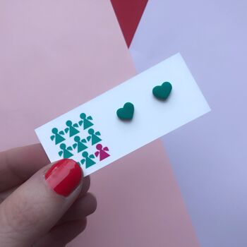 Petites boucles d'oreilles coeur vert jade 1