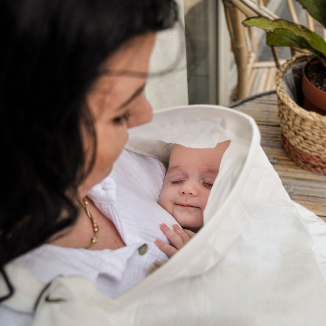Panno per allattamento | Copertina infermieristica | Panno per l'allattamento Mimmti | NanaBeebi