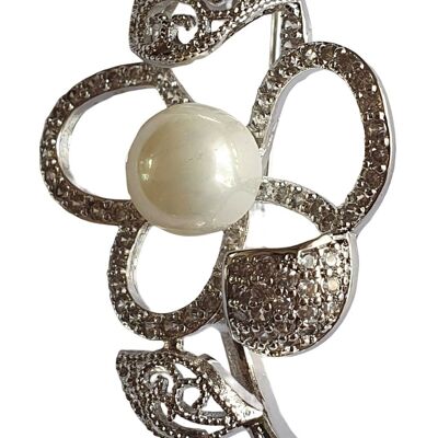 Flower brooch with zircons and pearl